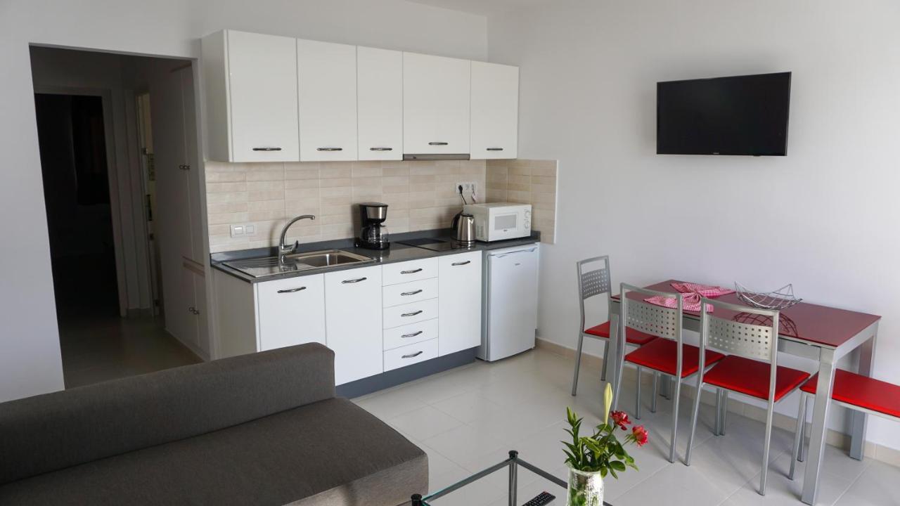 Apartamento Puerto Del Carmen Las Vistas 247 Tías Esterno foto